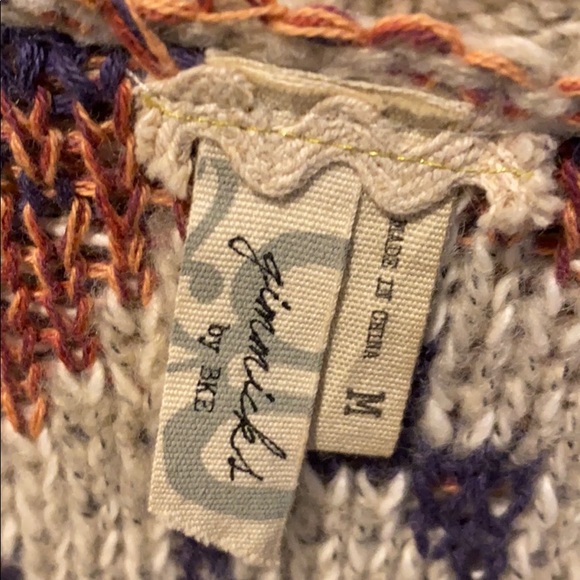 Cardigan - Picture 3 of 4